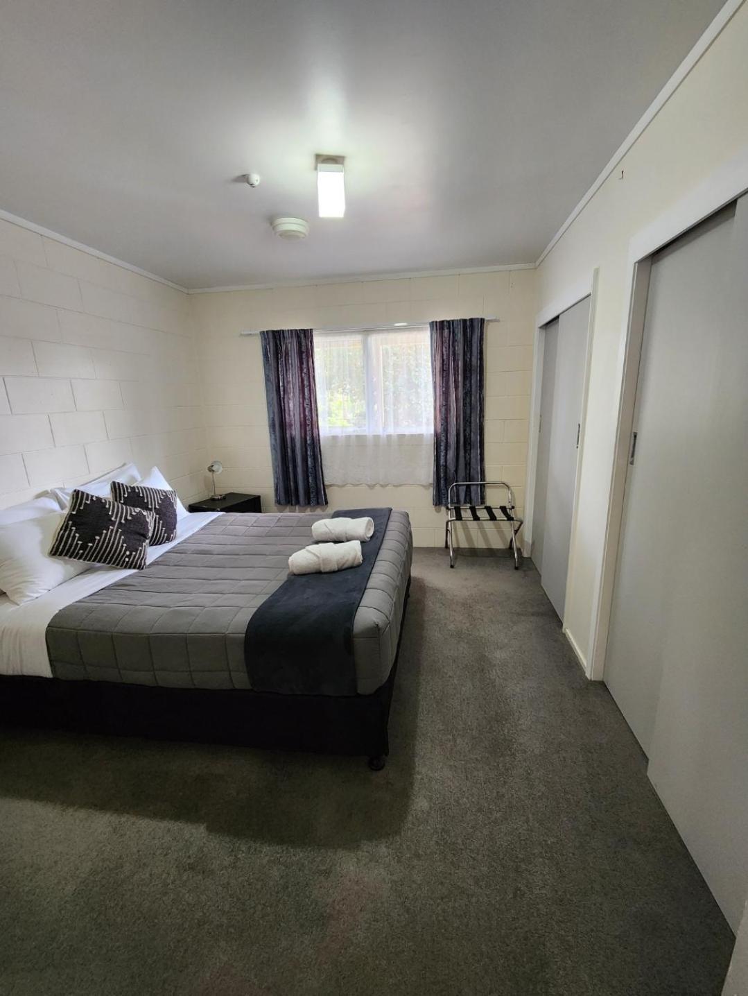 Bay Of Islands Holiday Park Пайхия Екстериор снимка